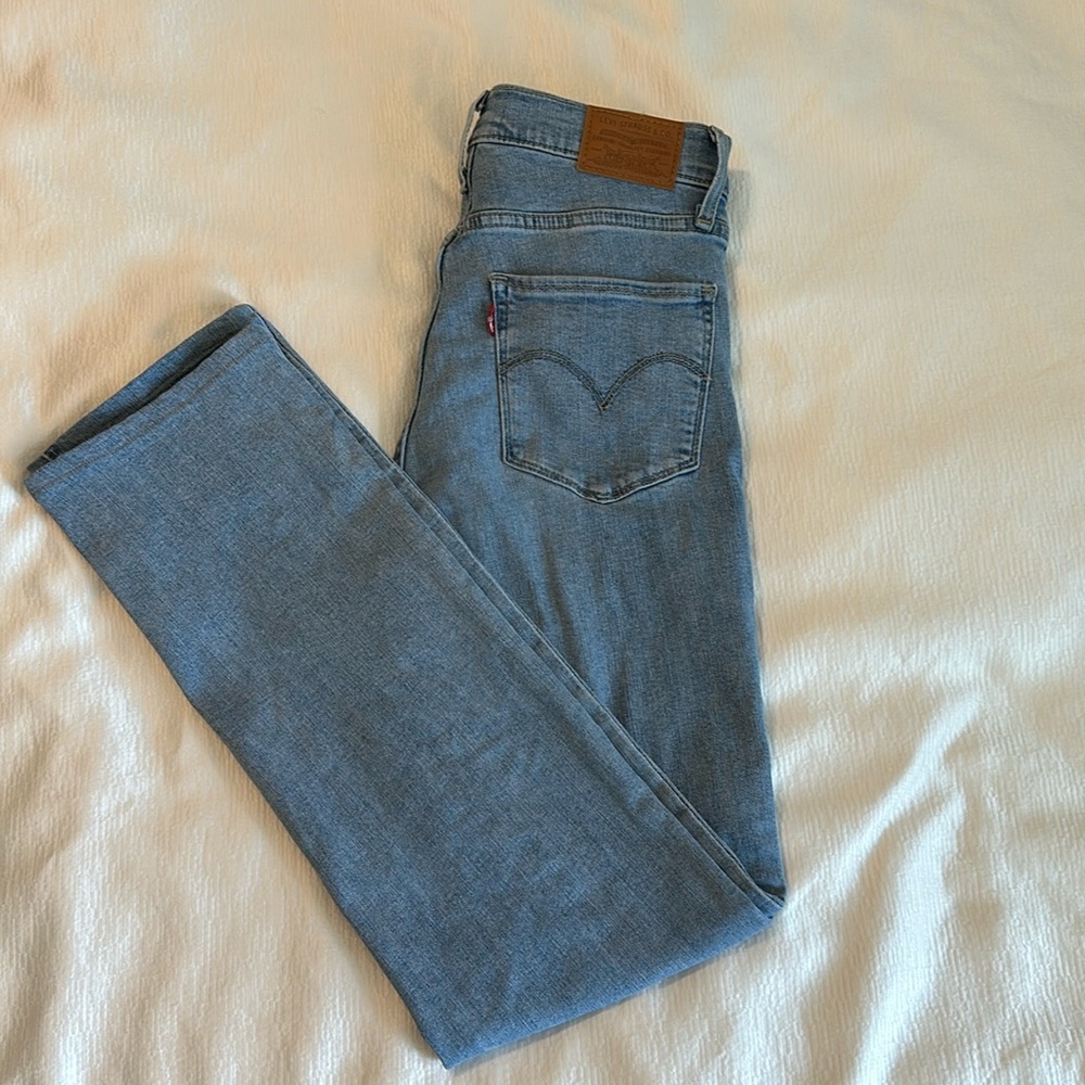 LEVI’S 724 High Rise Straight Leg Jeans
